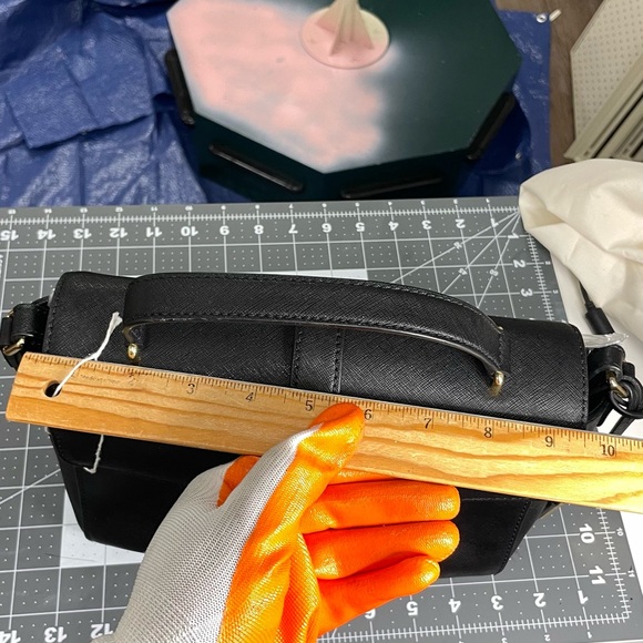 Lauren Ralph Lauren Bag Women's Black Cowhide Leather LRL Raquel Messenger - Picture 9 of 10